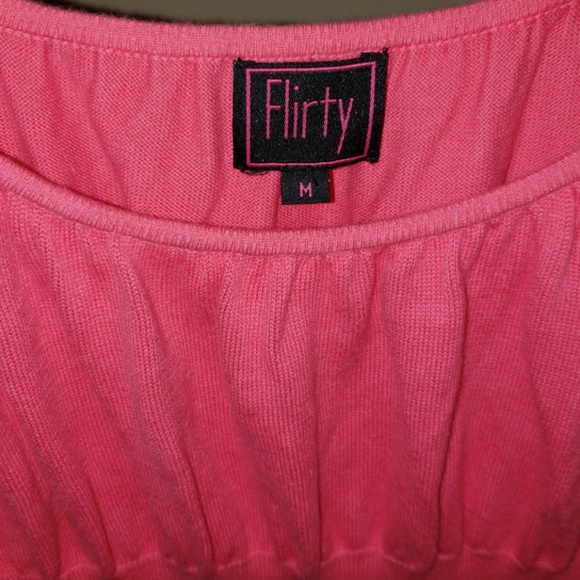 Flirty brand sweater blouse Peachy color Size M - Picture 3 of 4